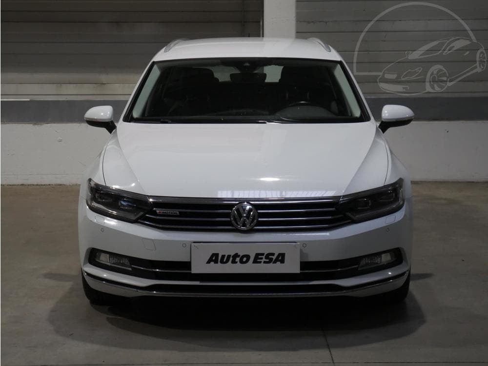 2015 Volkswagen PASSAT - 4