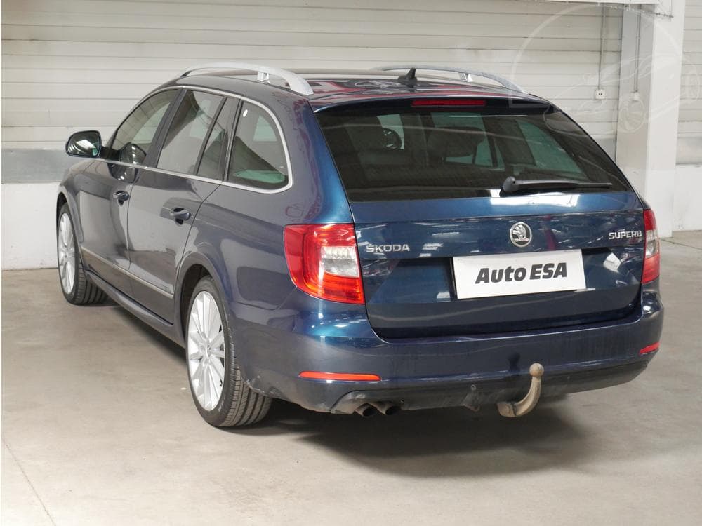 2013 Škoda SUPERB - 7