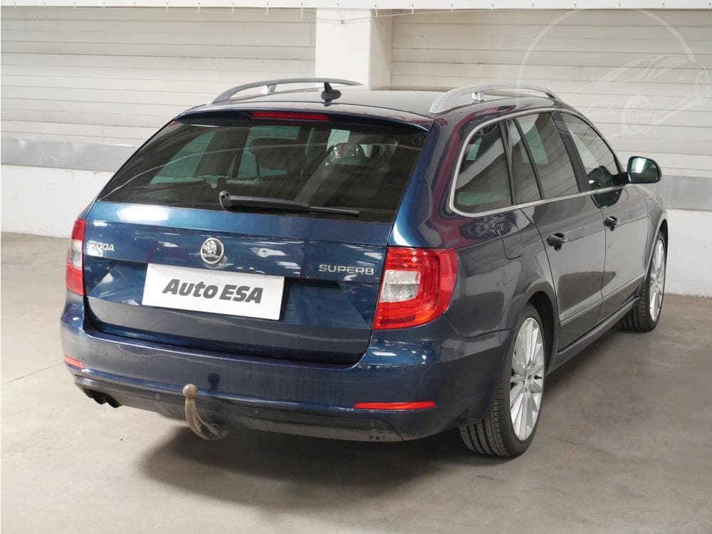 2013 Škoda SUPERB - 11