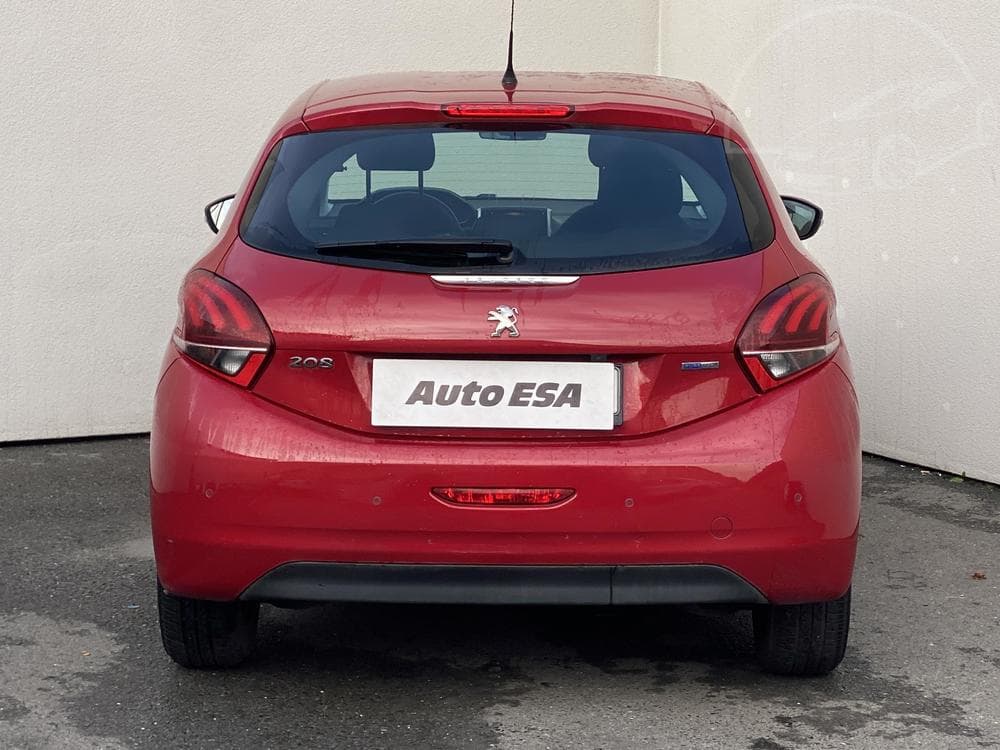 2016 Peugeot 208 - 5