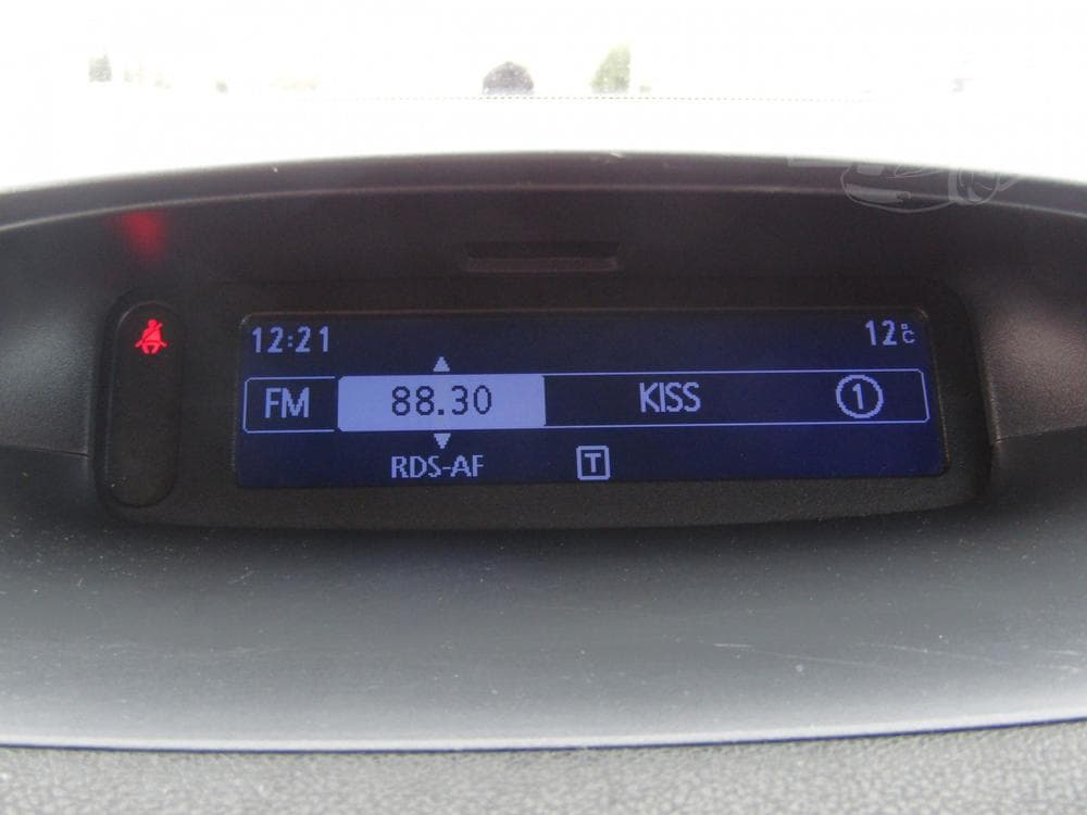 2011 Renault MEGANE - 16