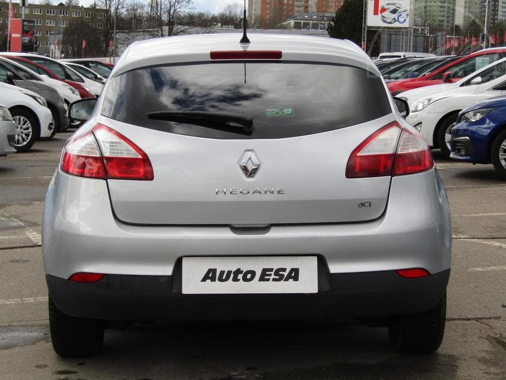 2011 Renault MEGANE - 5