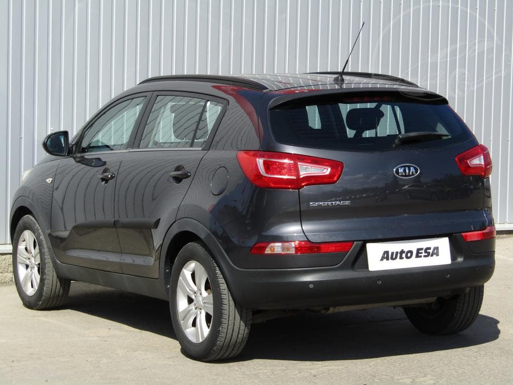 2011 Kia SPORTAGE - 11