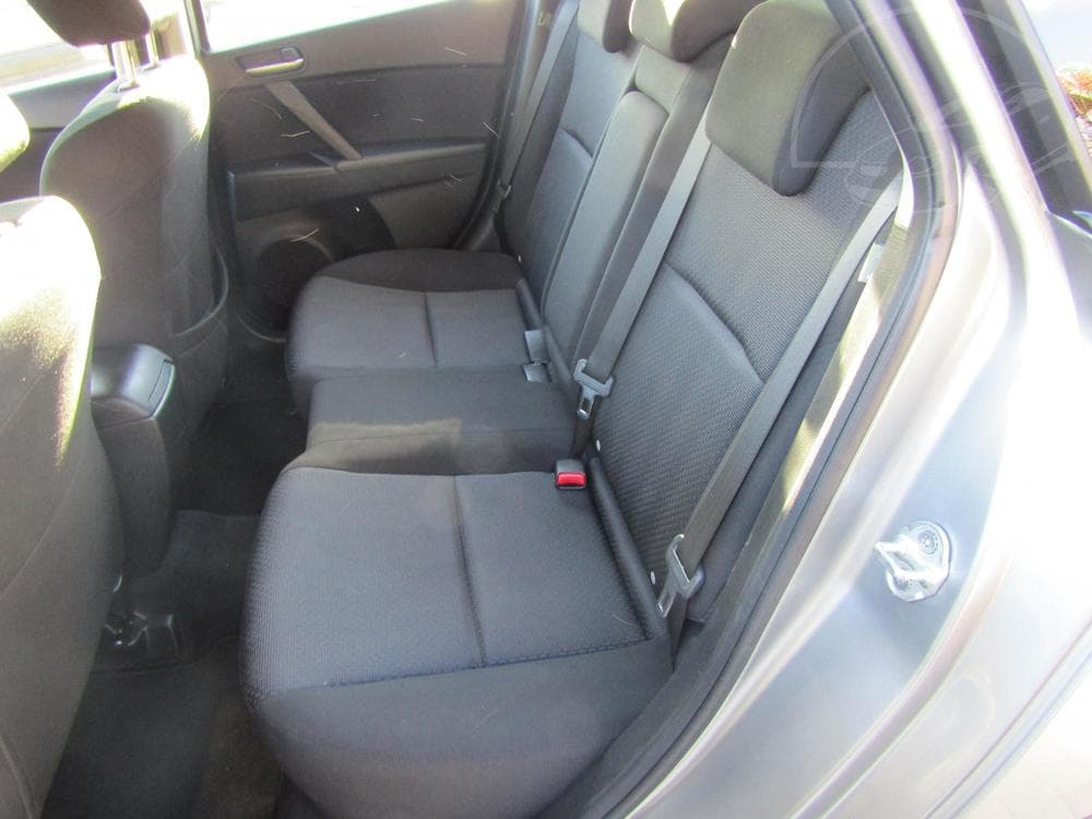 2009 Mazda 3 - 10