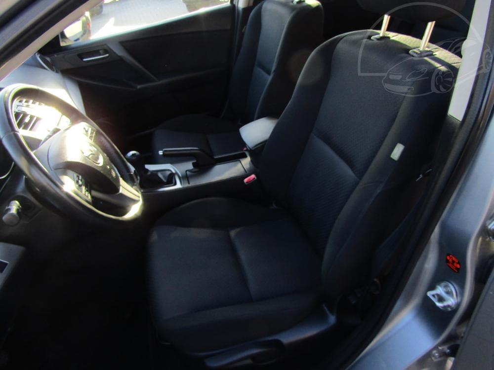 2009 Mazda 3 - 9