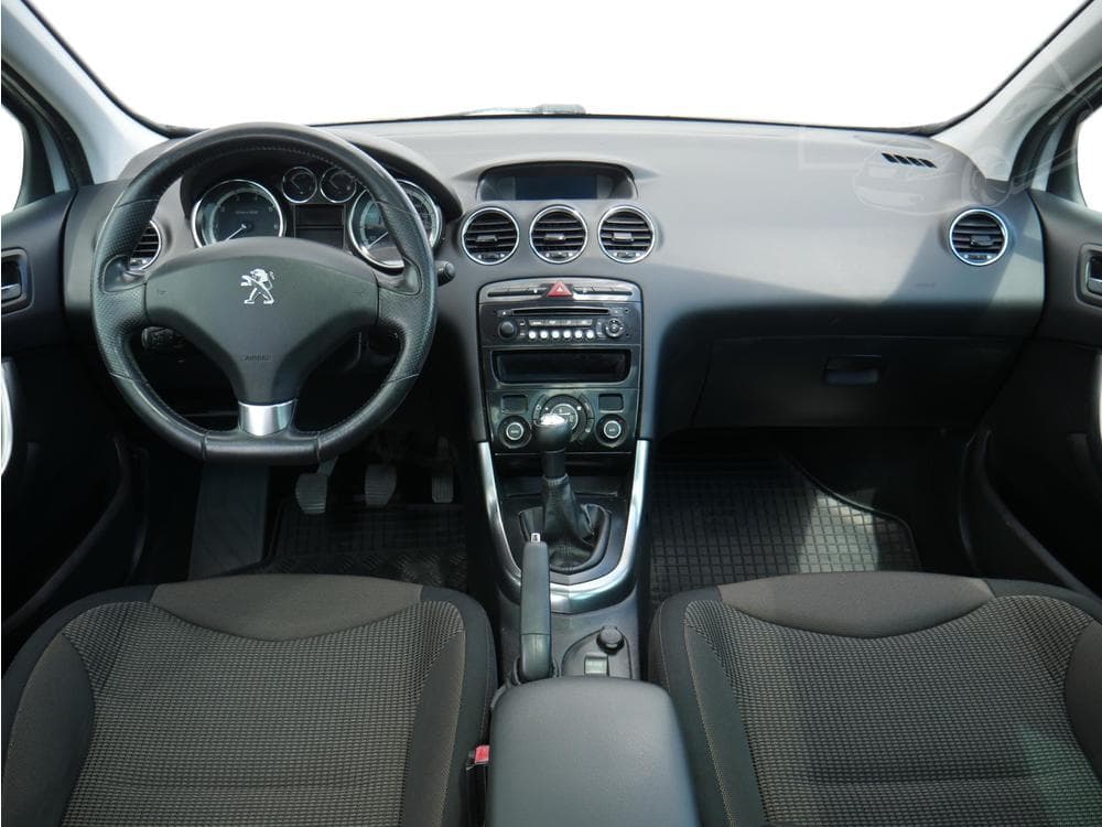 2014 Peugeot 308 - 8