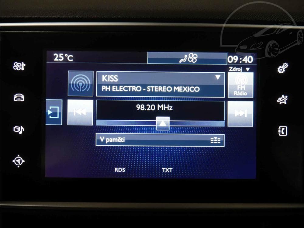 2016 Peugeot 308 - 14