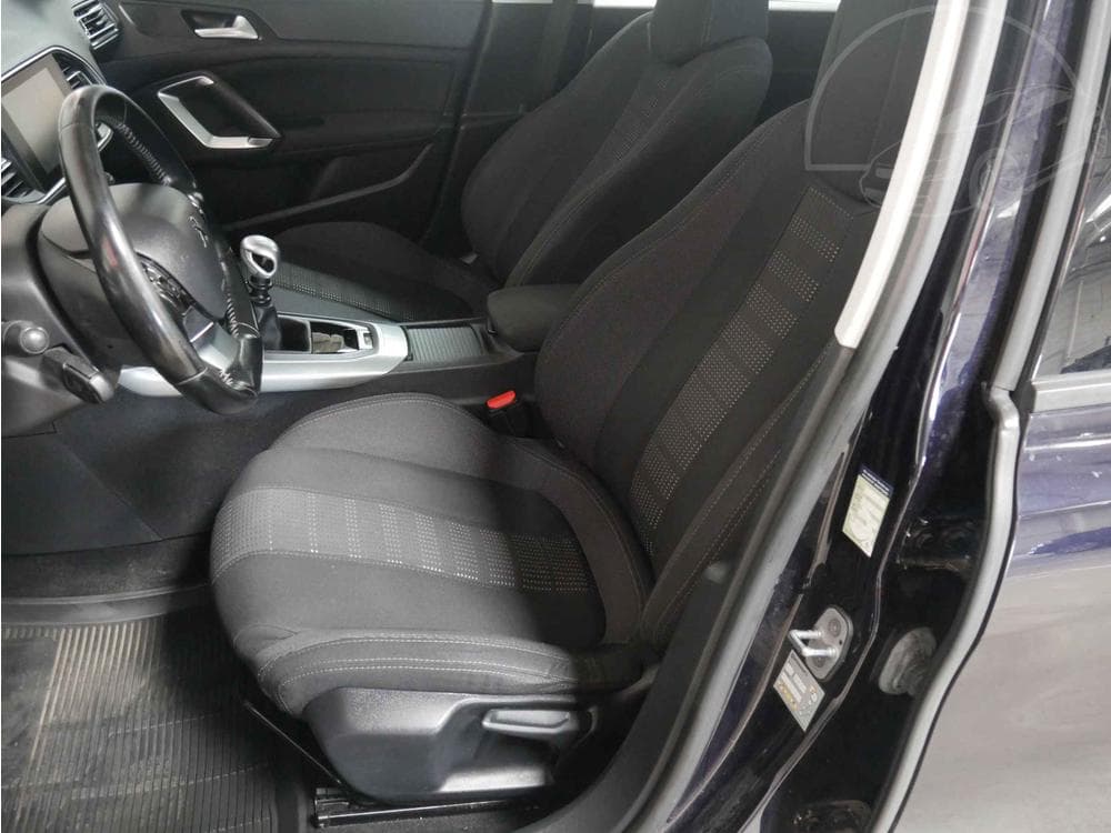 2016 Peugeot 308 - 9