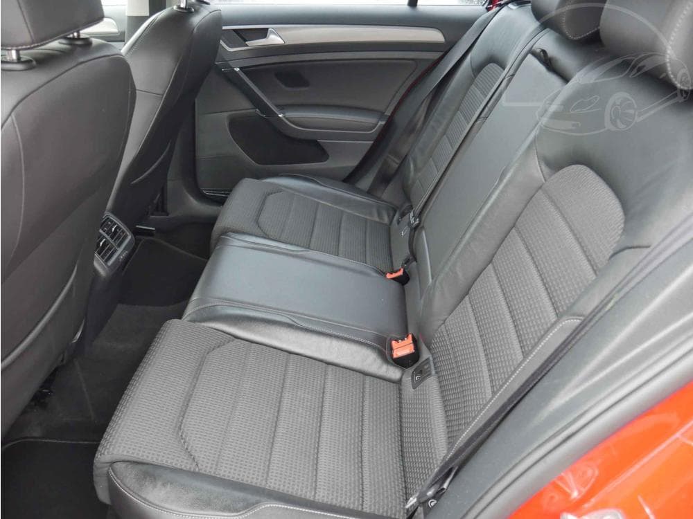 2014 Volkswagen GOLF - 10
