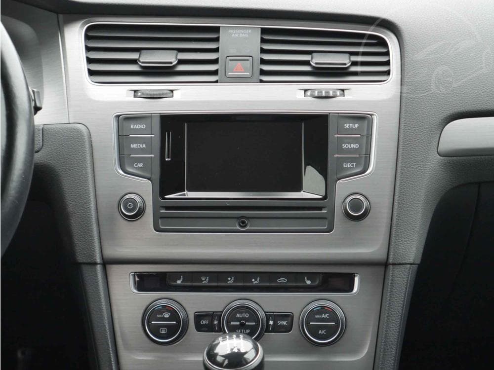 2014 Volkswagen GOLF - 11