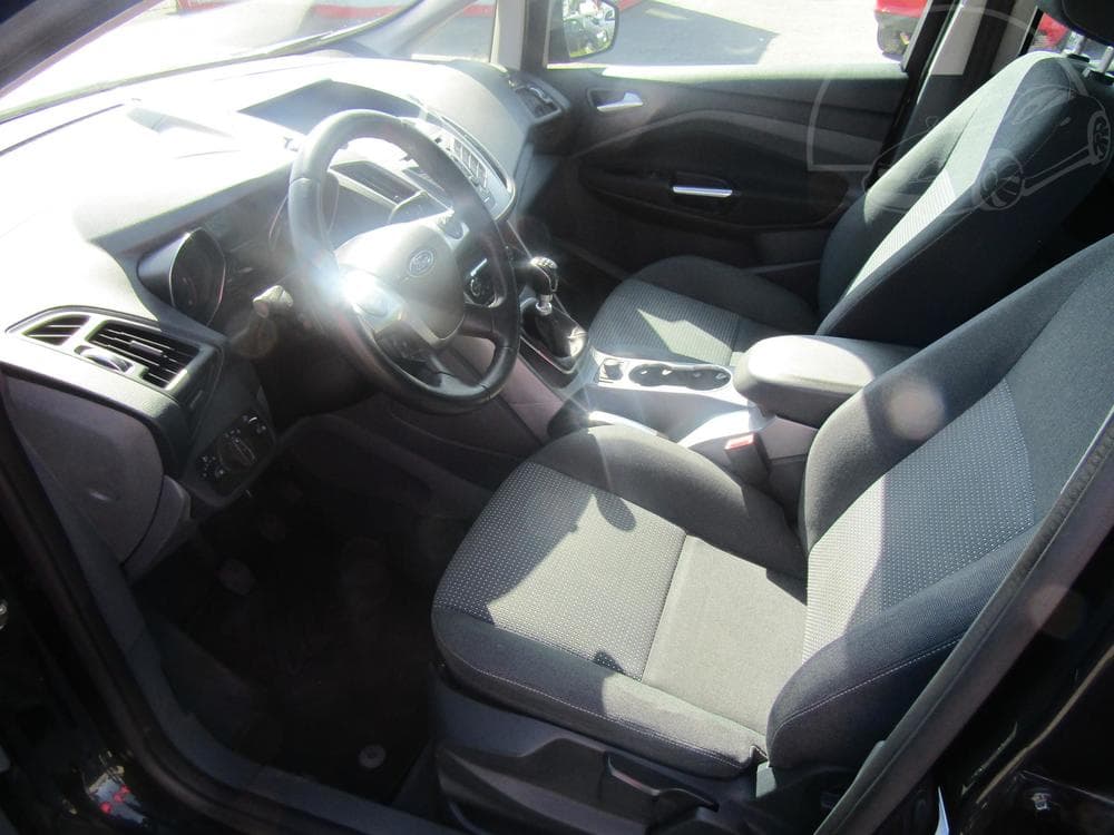 2012 Ford C-MAX - 10