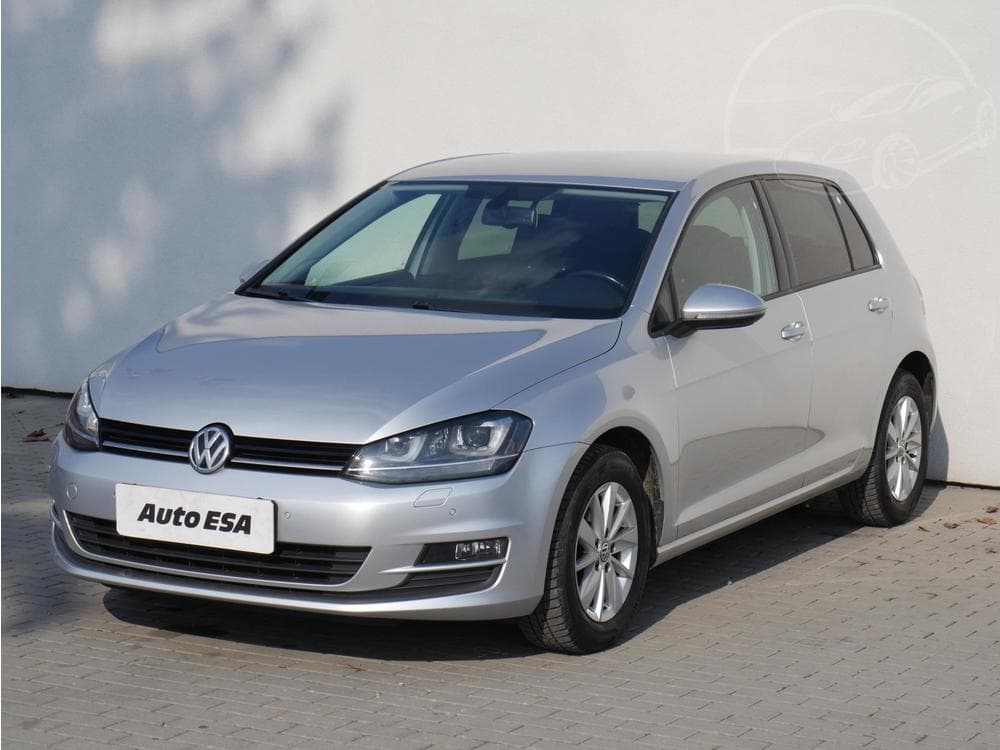 2014 Volkswagen Golf - 5