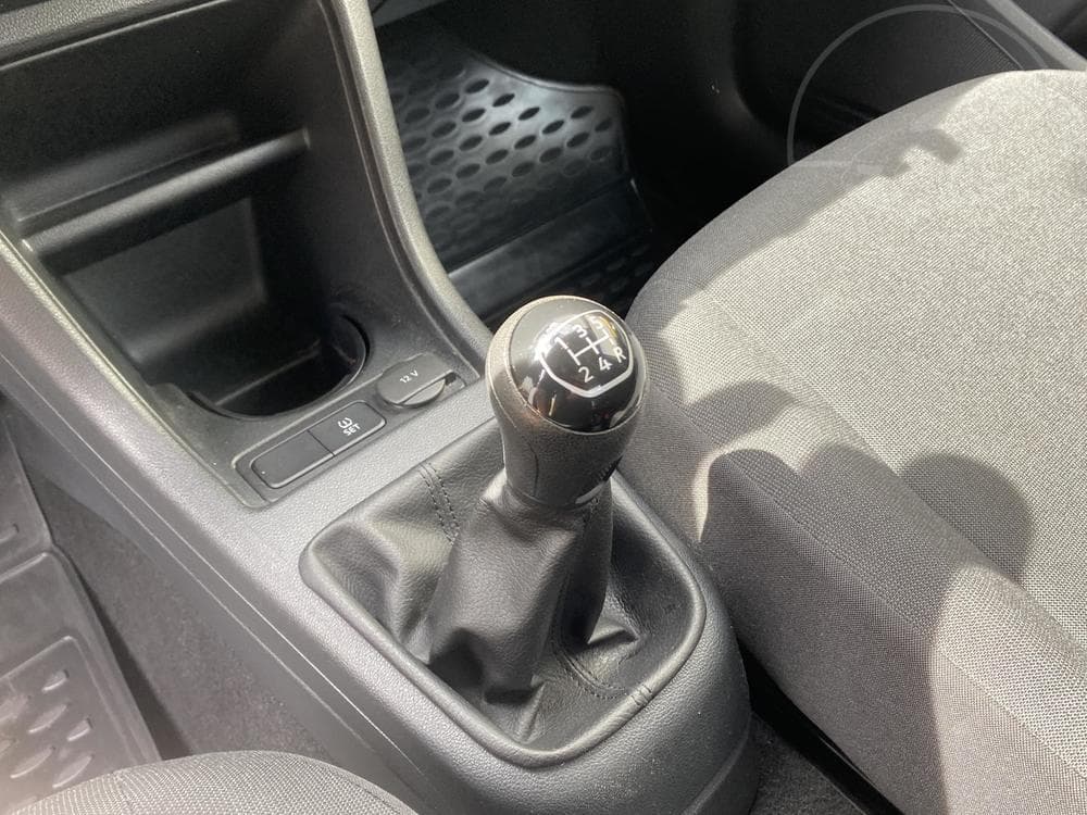 2018 Volkswagen UP! - 16