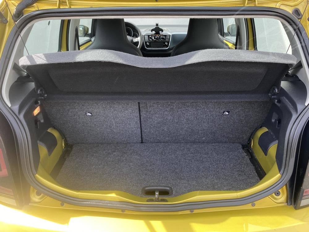 2018 Volkswagen UP! - 7