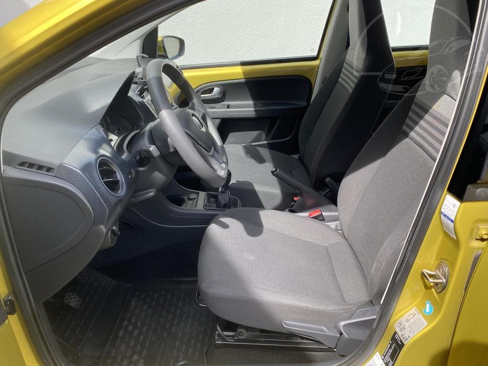 2018 Volkswagen UP! - 9