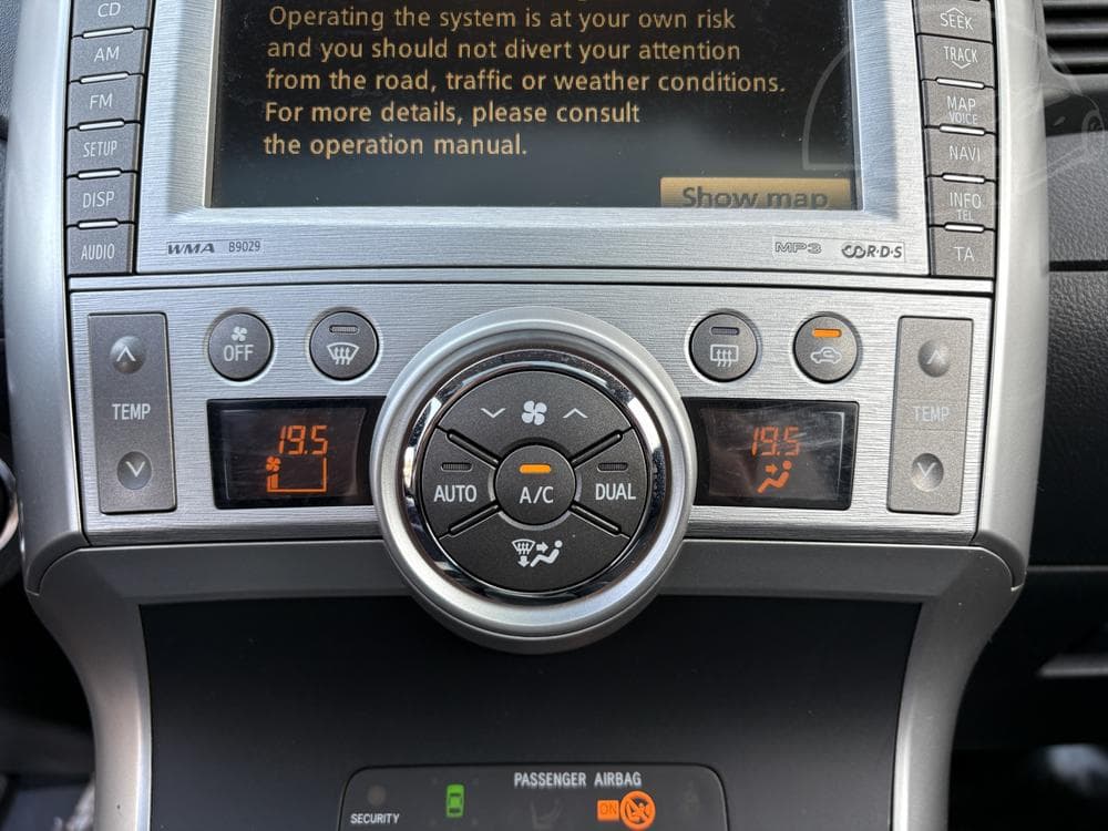2011 Toyota VERSO - 15