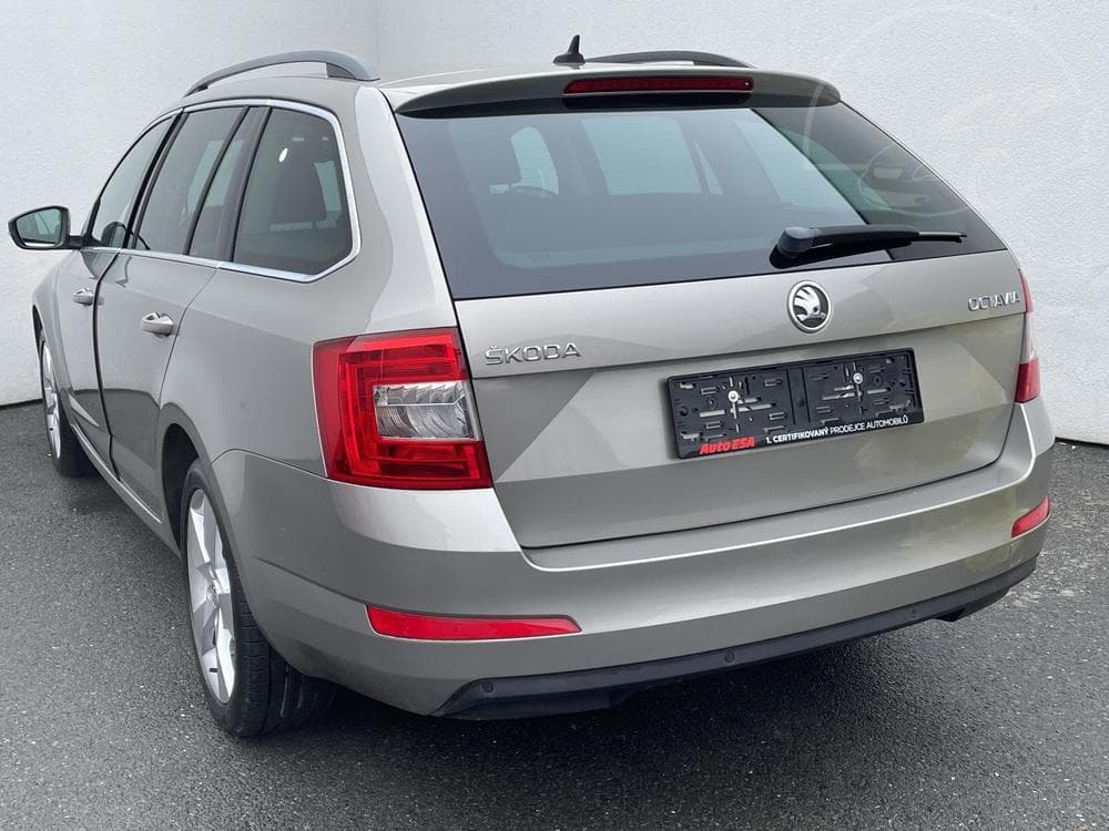 2014 Škoda OCTAVIA - 26
