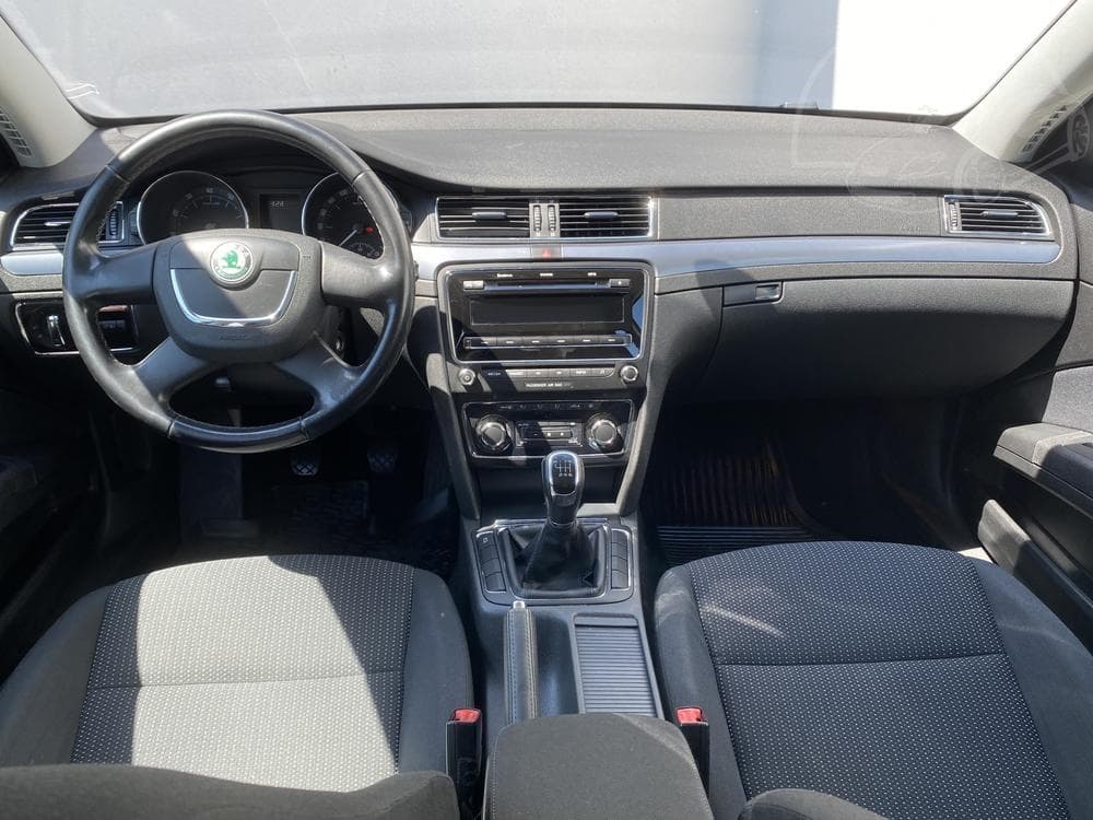 2010 Škoda SUPERB - 15