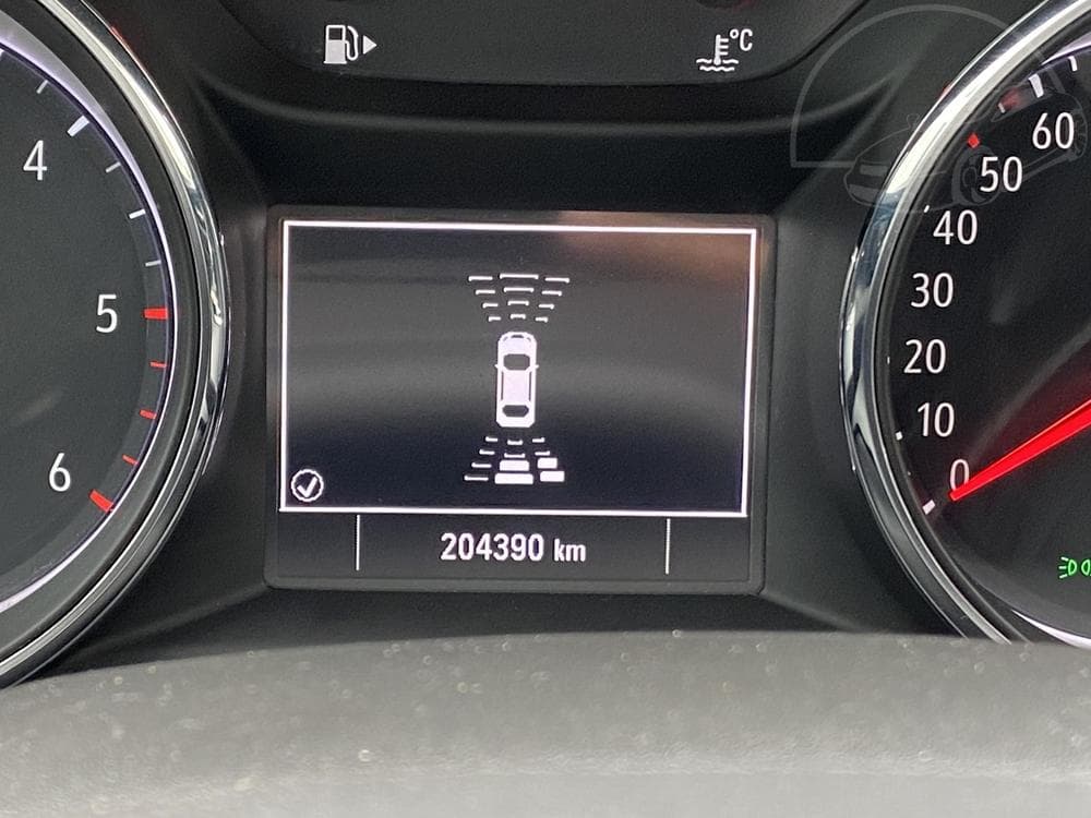 2018 Opel INSIGNIA - 18