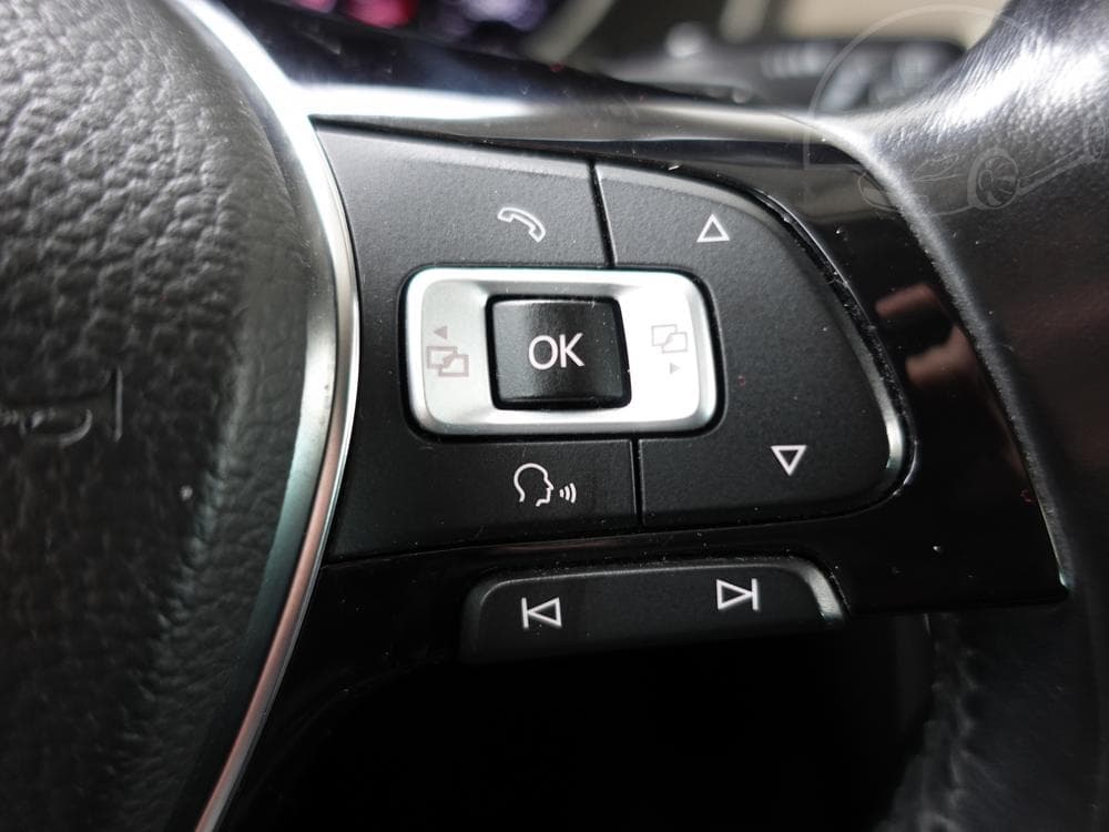2015 Volkswagen PASSAT - 49