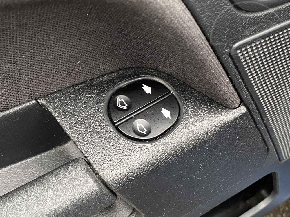 2009 Ford FUSION - 11