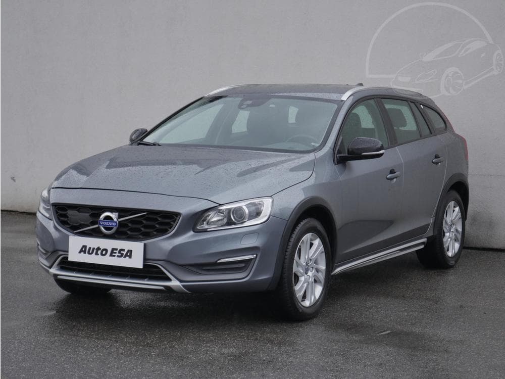 2016 Volvo V60 - 7