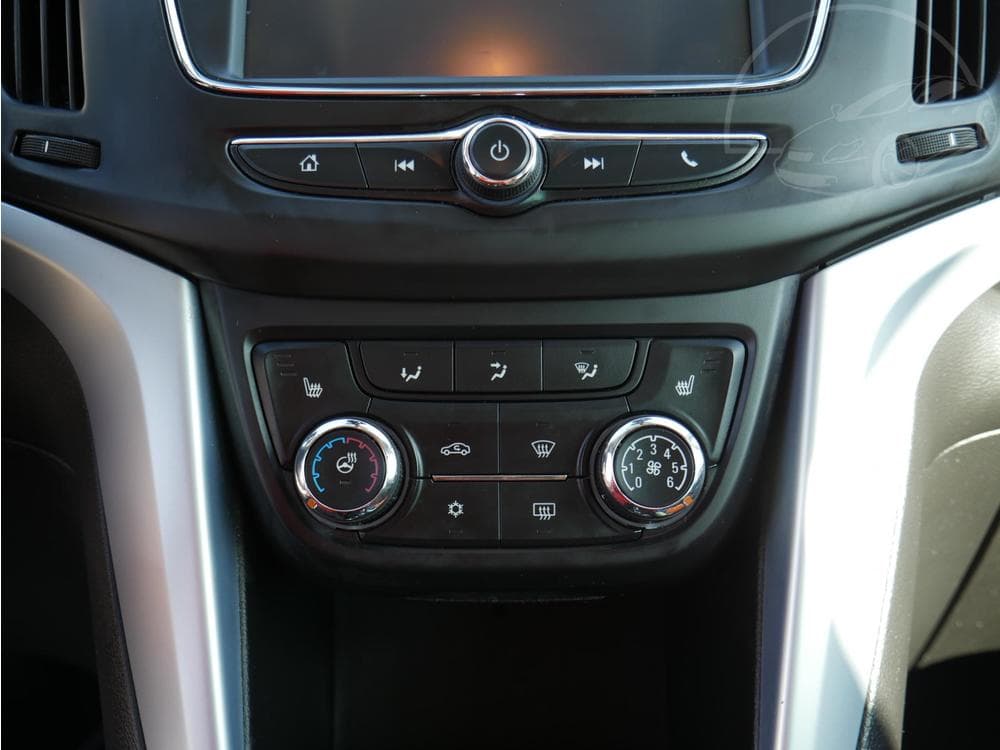 2018 Opel Zafira - 31