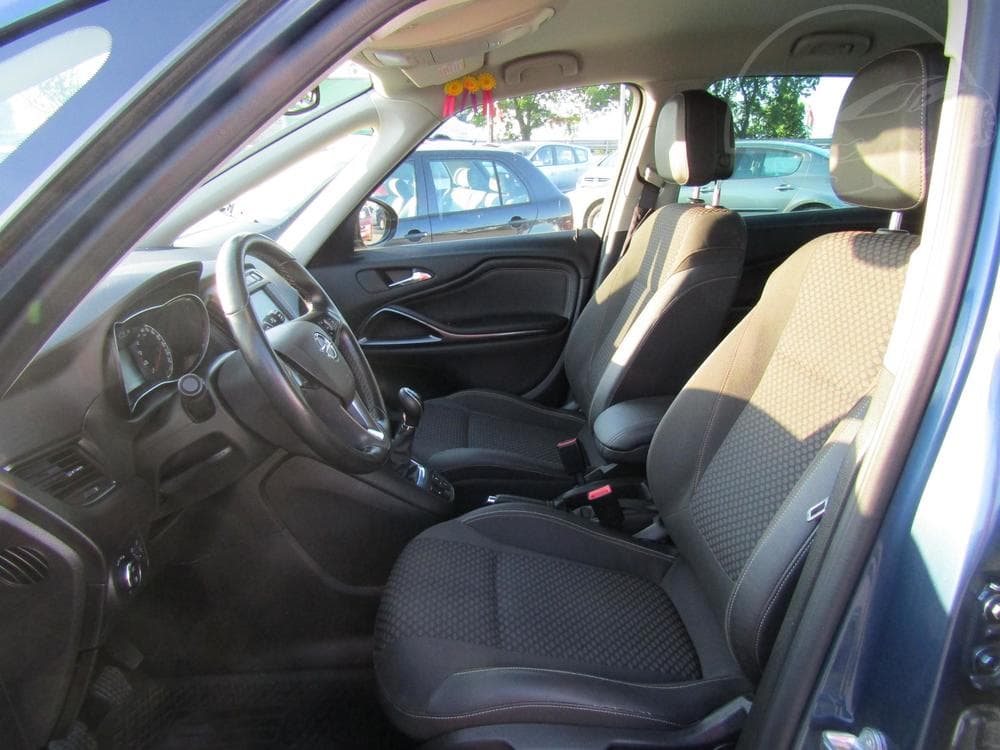 2017 Opel Zafira - 9
