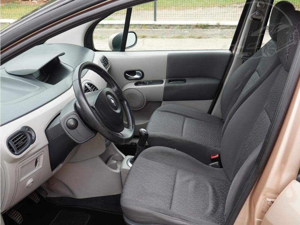 2005 Renault MODUS - 9