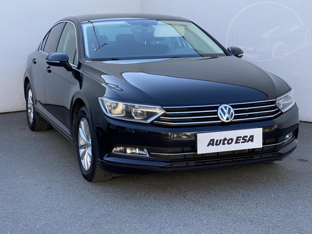 2015 Volkswagen PASSAT