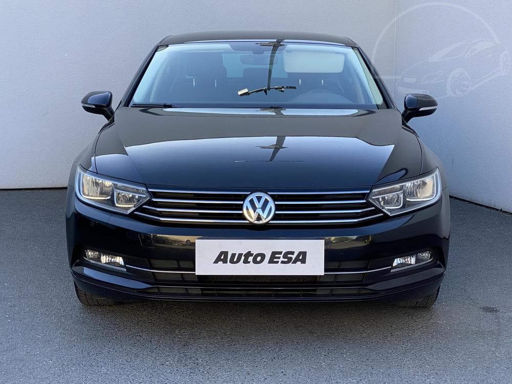 2015 Volkswagen PASSAT - 2