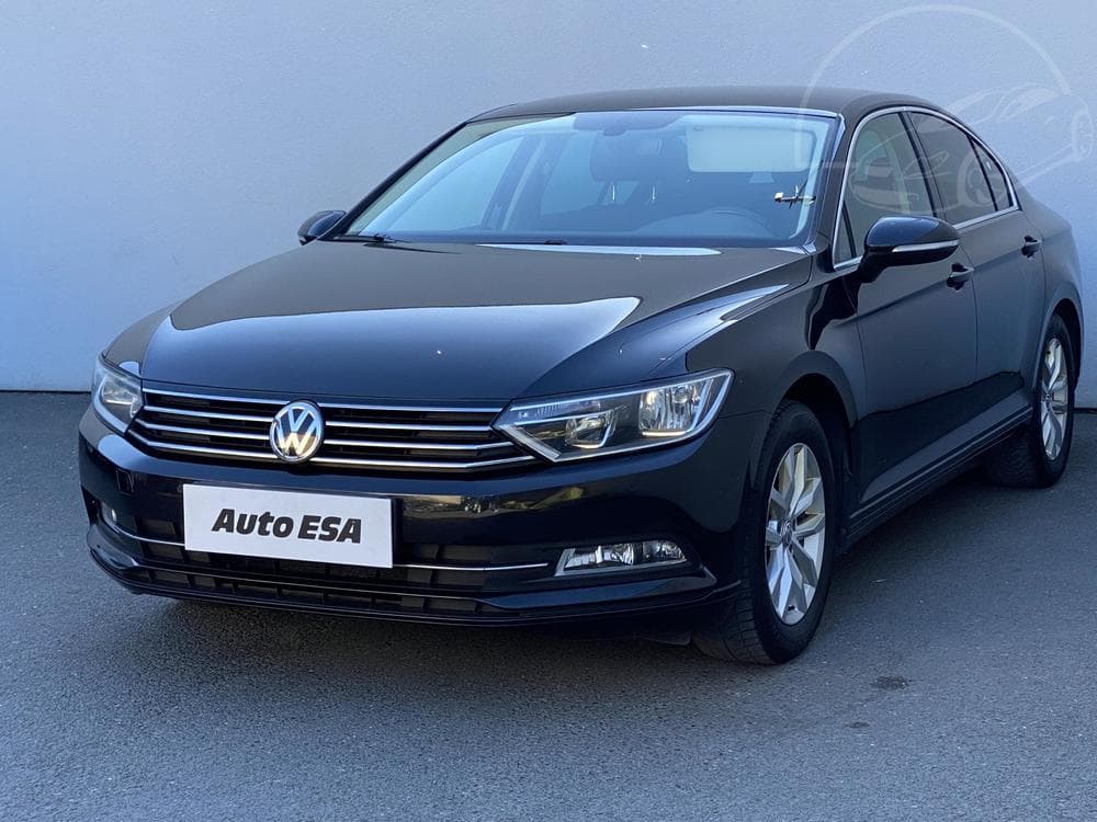 2015 Volkswagen PASSAT - 3