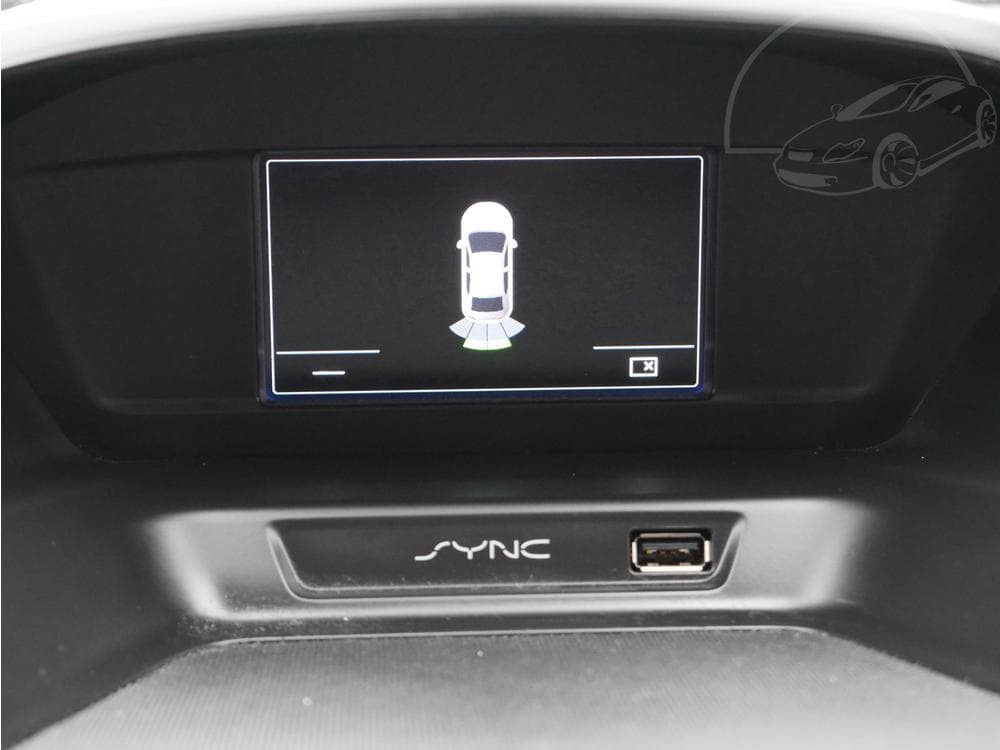 2016 Ford C-MAX - 12