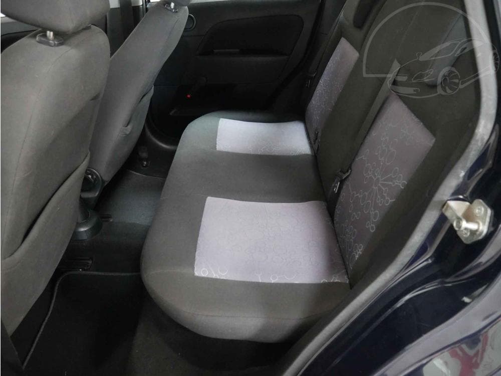 2006 Ford FIESTA - 10