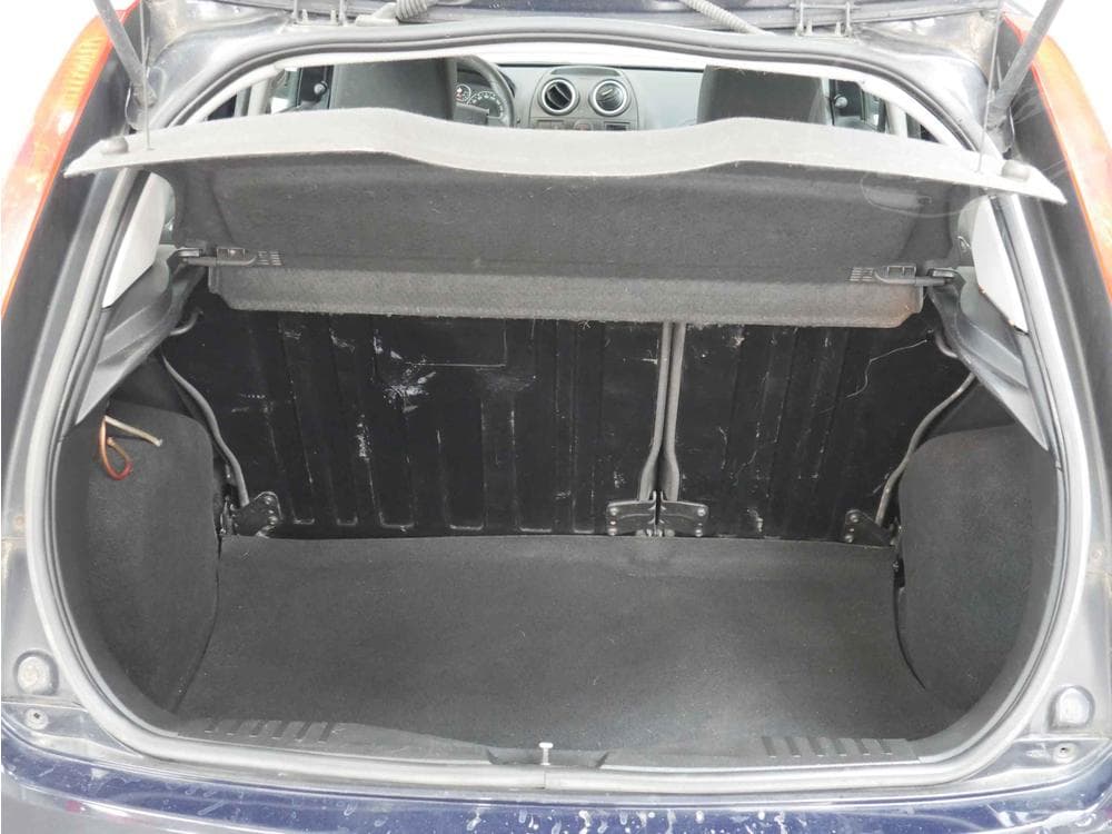 2006 Ford FIESTA - 7