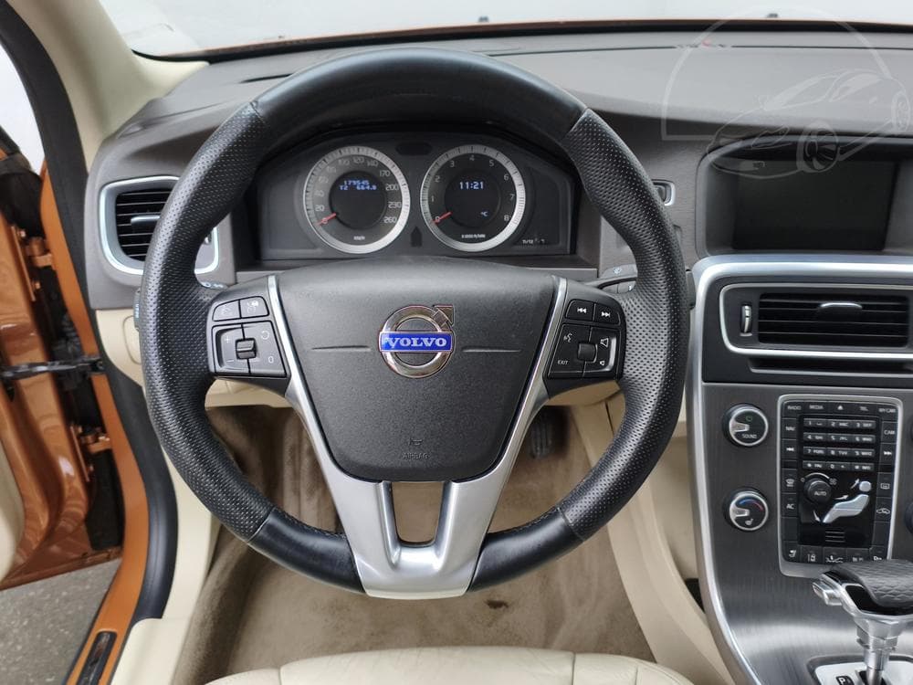 2010 Volvo S60 - 10