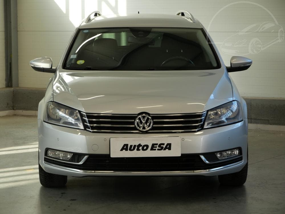 2012 Volkswagen PASSAT - 3