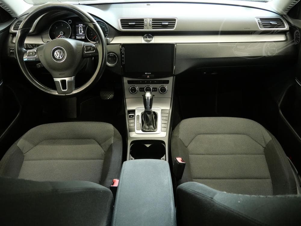 2012 Volkswagen PASSAT - 15