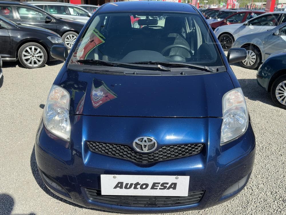 2009 Toyota YARIS - 2