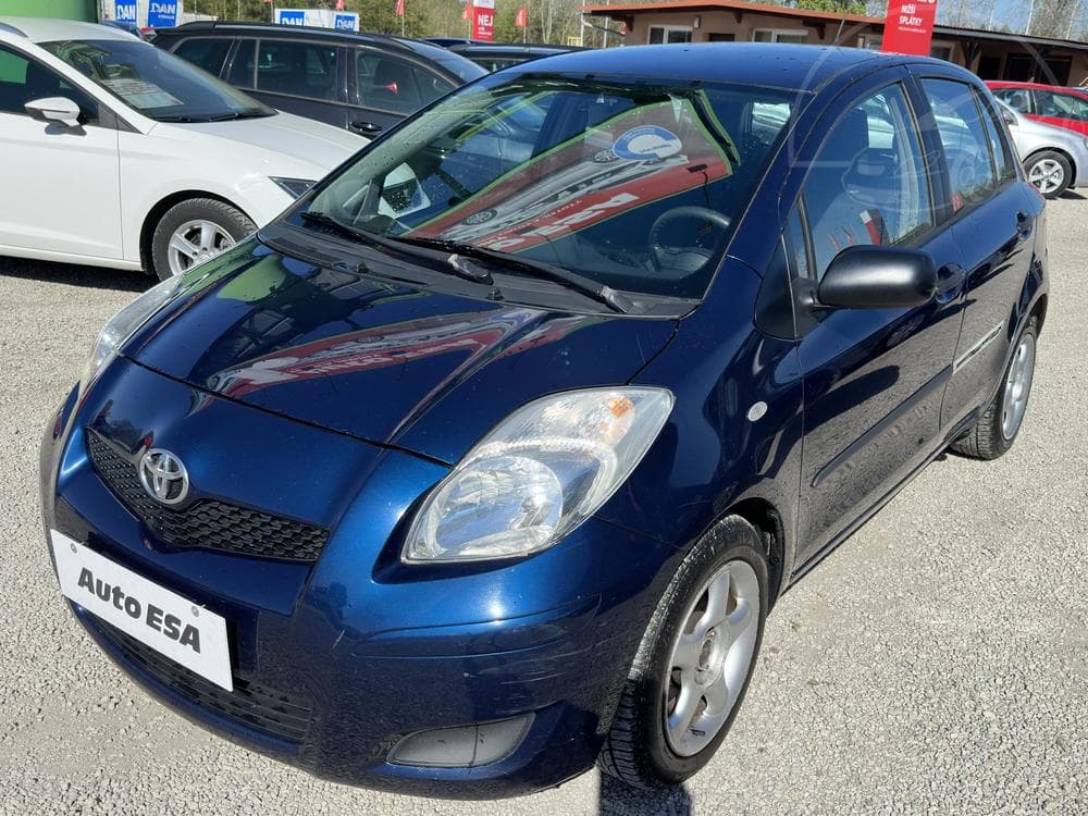 2009 Toyota YARIS - 3