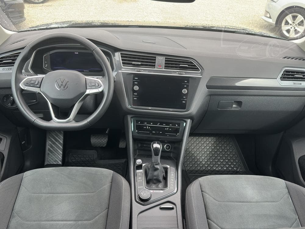 2021 Volkswagen TIGUAN - 29