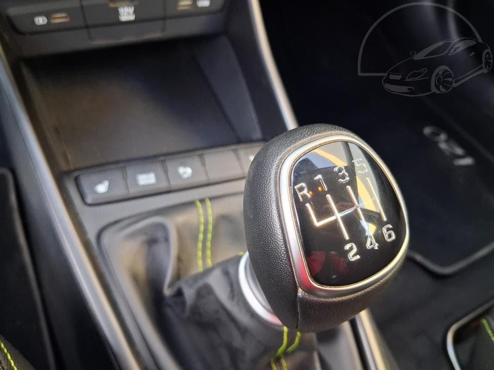 2020 Hyundai I20 - 14