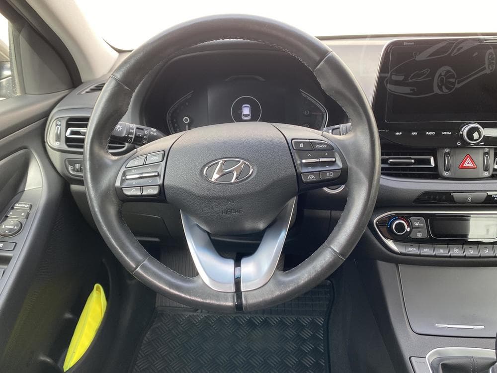 2022 Hyundai i30 - 31
