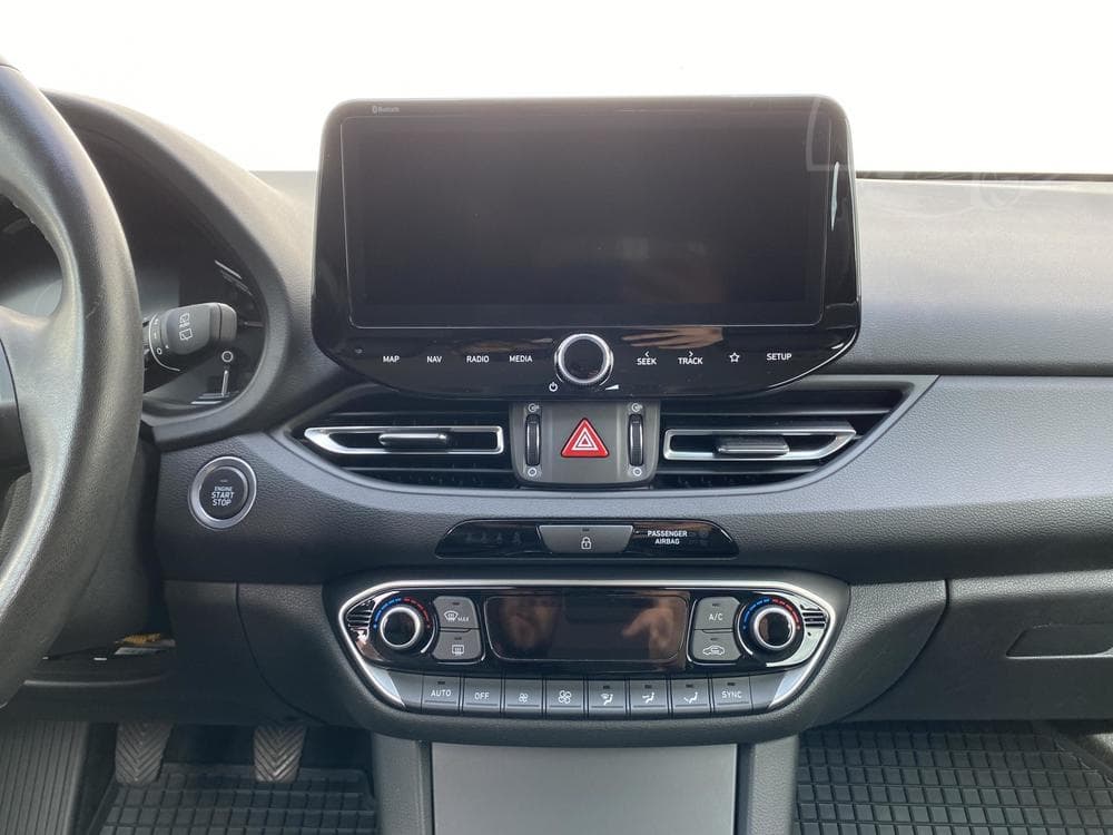 2022 Hyundai i30 - 34