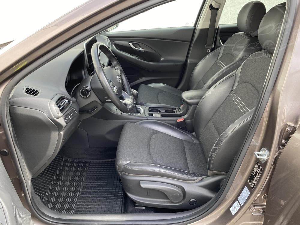 2022 Hyundai i30 - 25