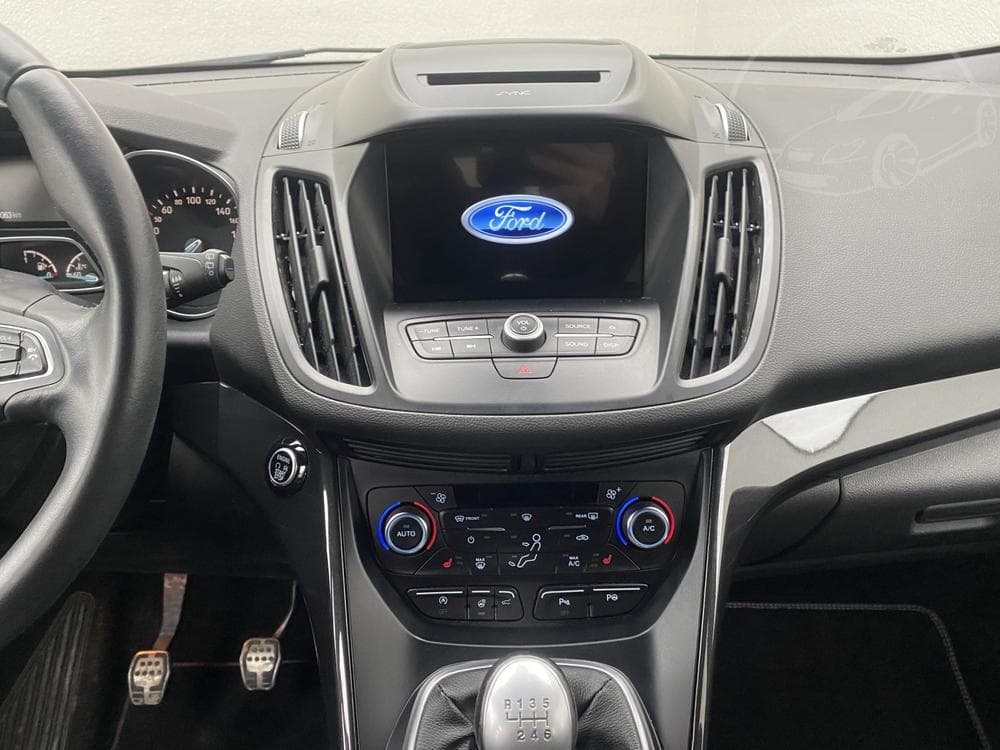 2017 Ford KUGA - 23