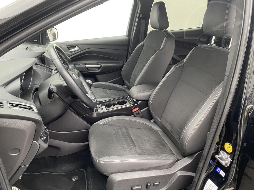 2017 Ford KUGA - 17