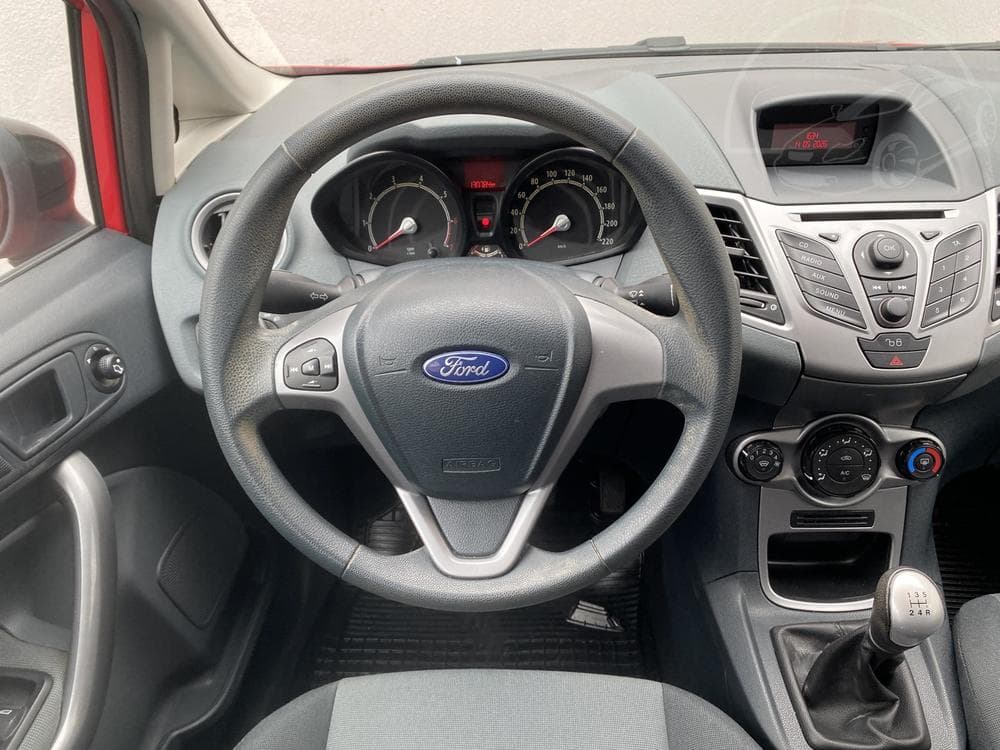 2009 Ford FIESTA - 11
