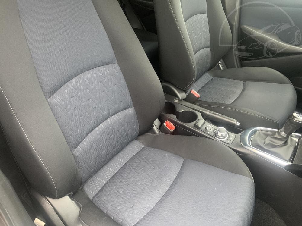 2016 Mazda 2 - 12