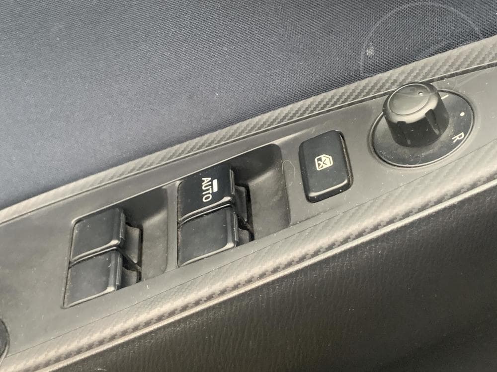 2016 Mazda 2 - 17
